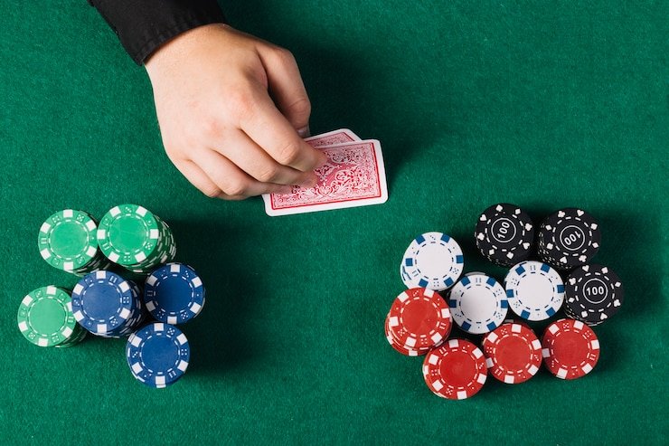 Bagan tingkat loyalitas pisangbet menampilkan manfaat progresif dari Member hingga Diamond